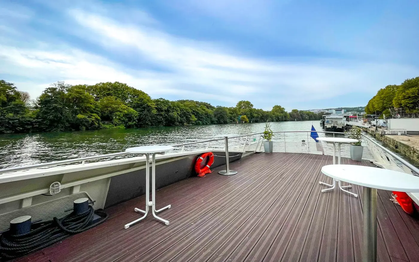 La Péniche d'Eva, péniche navigante sur la Seine, Paris, jusqu'à 100 personnes — photo 2