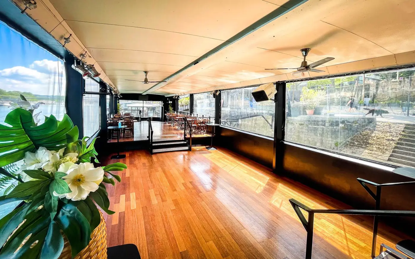 La Péniche de Baya, péniche à quai, Paris 13e, jusqu'à 180 personnes — photo 4