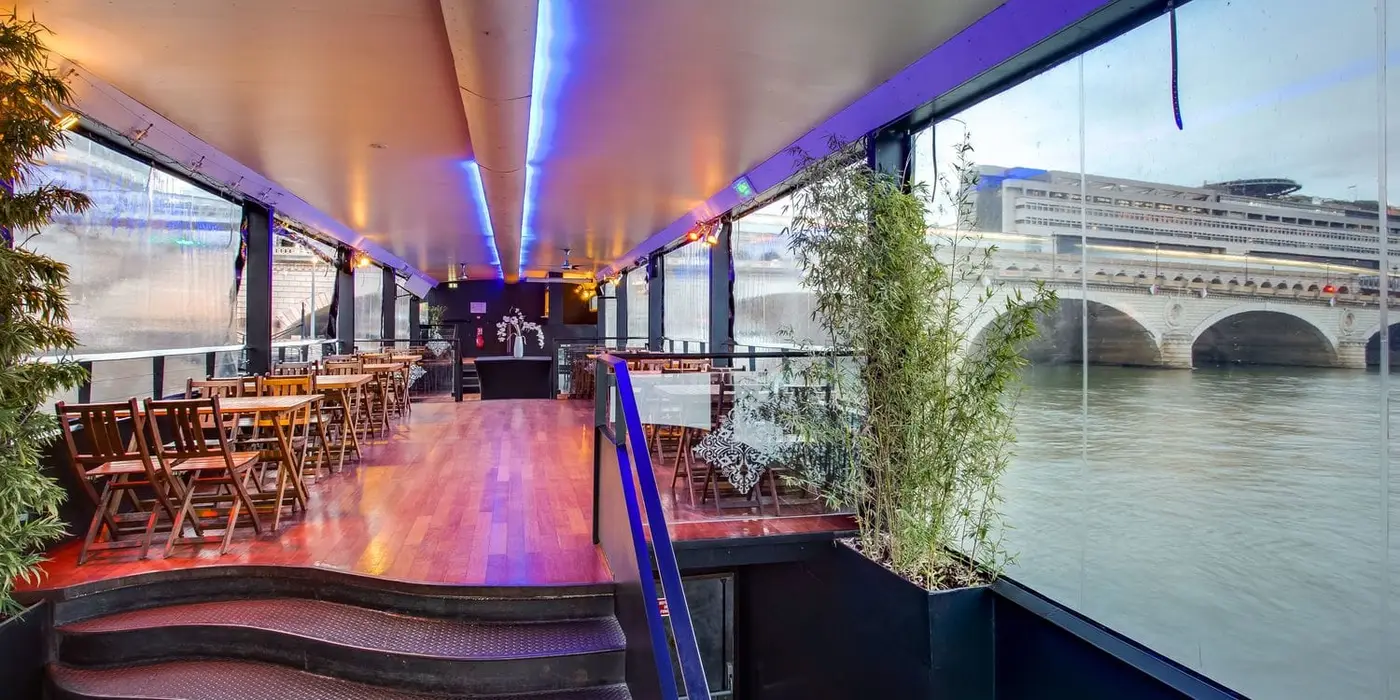 La Péniche de Baya, péniche à quai, Paris 13e, jusqu'à 180 personnes — photo 5