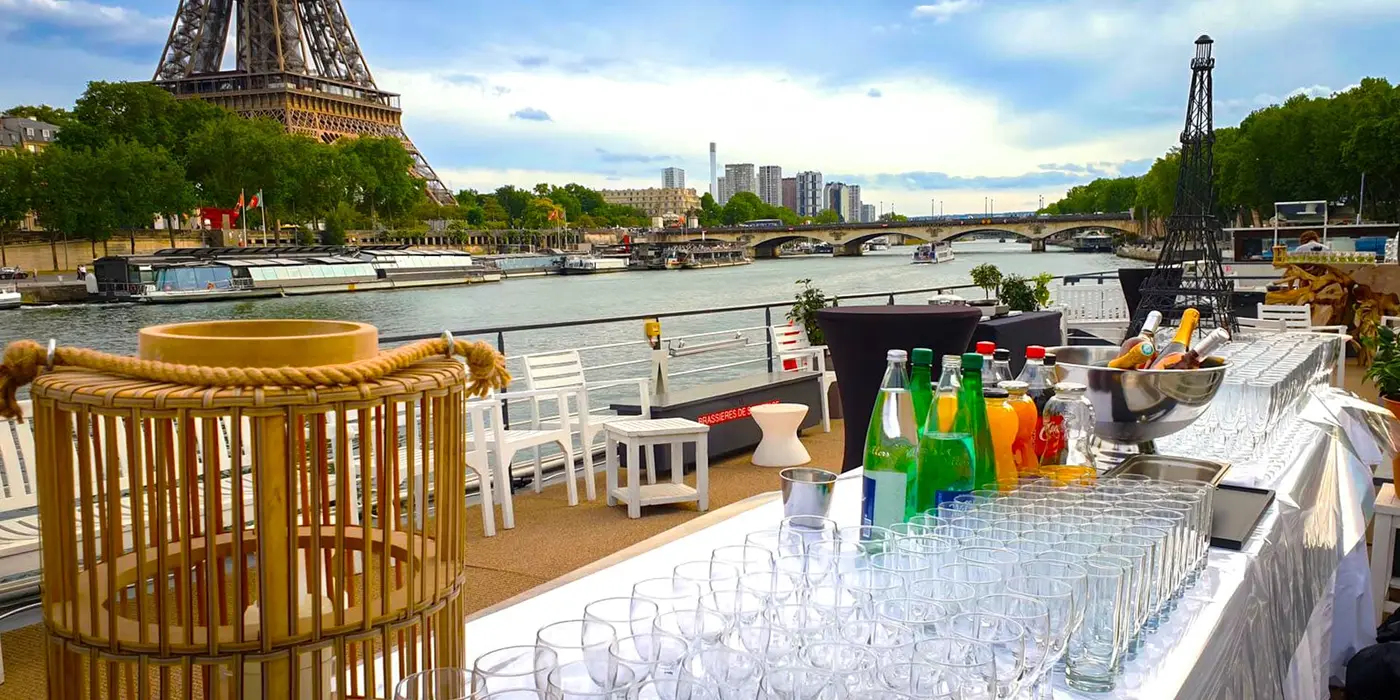 La Péniche de Christina, péniche navigante sur la Seine, Paris, jusqu'à 250 personnes — photo 2