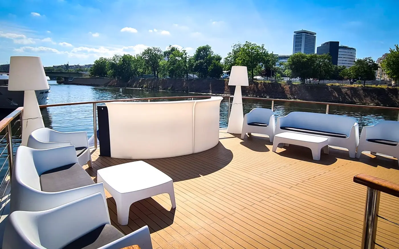 La Péniche de Cleo, péniche navigante sur la Seine, Paris, jusqu'à 150 personnes — photo 2