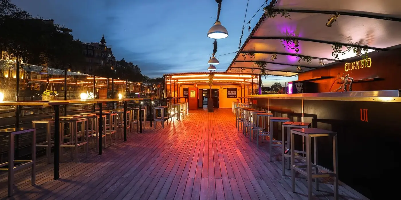 La Péniche de Coline, péniche à quai, Paris 7e, jusqu'à 300 personnes — photo 2