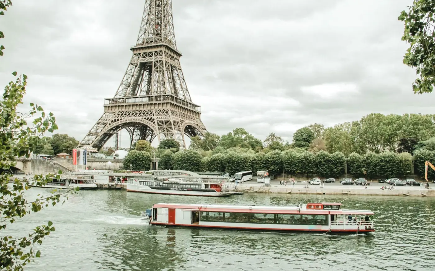 La Péniche de Dana, péniche navigante sur la Seine, Paris, jusqu'à 85 personnes — photo 3