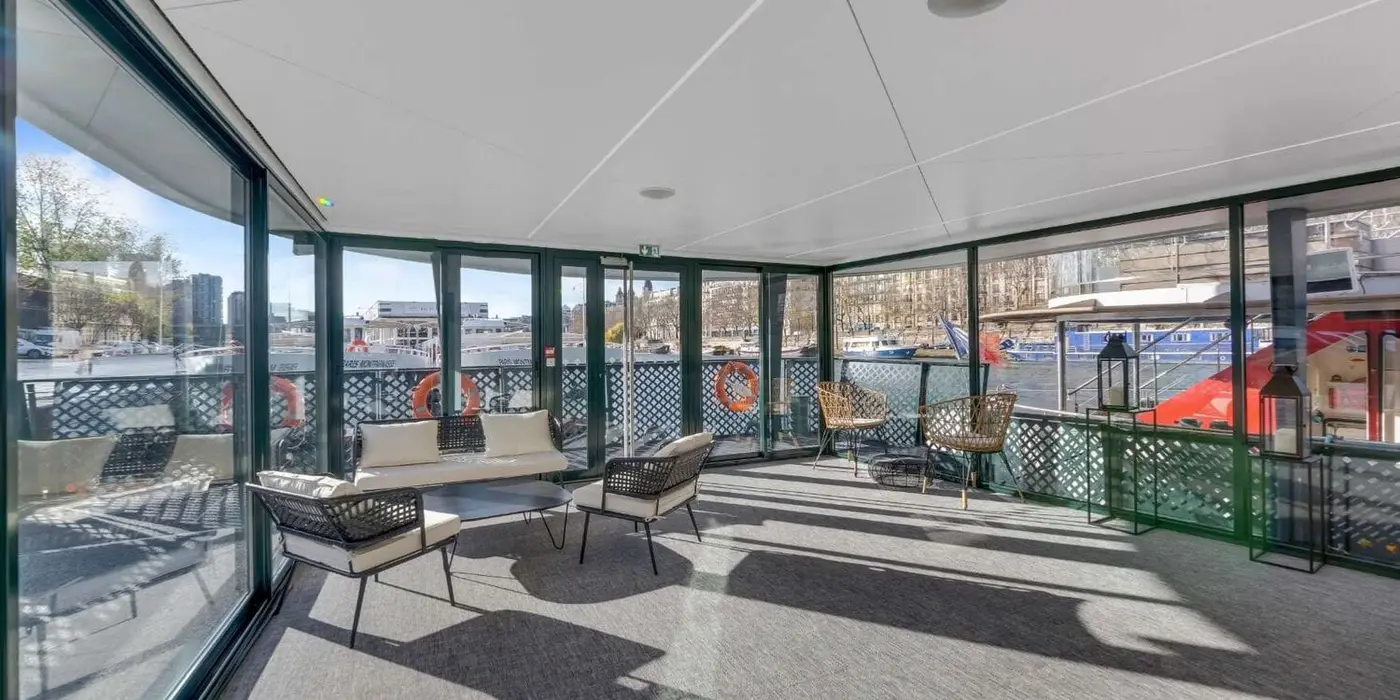 La Péniche de Guylain, péniche à quai, Paris 15e, jusqu'à 150 personnes — photo 3