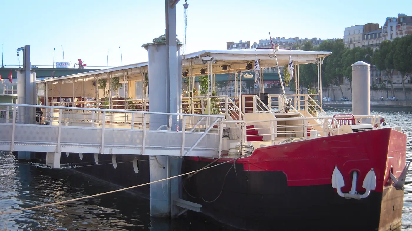 La Péniche de Katia, péniche à quai, Paris 5e, jusqu'à 180 personnes — photo 3