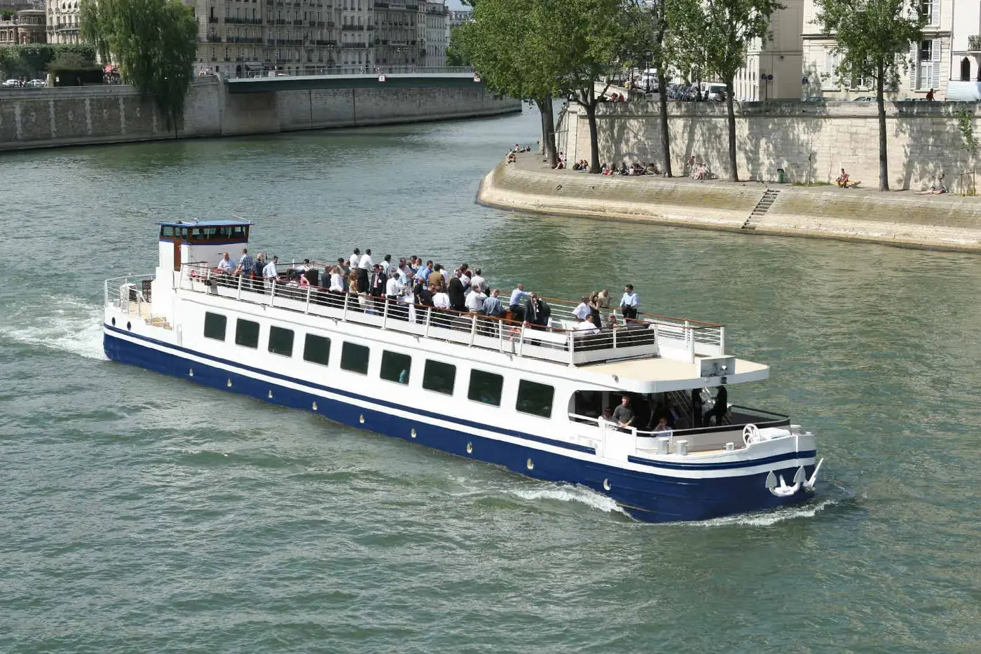 La Péniche de Monty, Paris