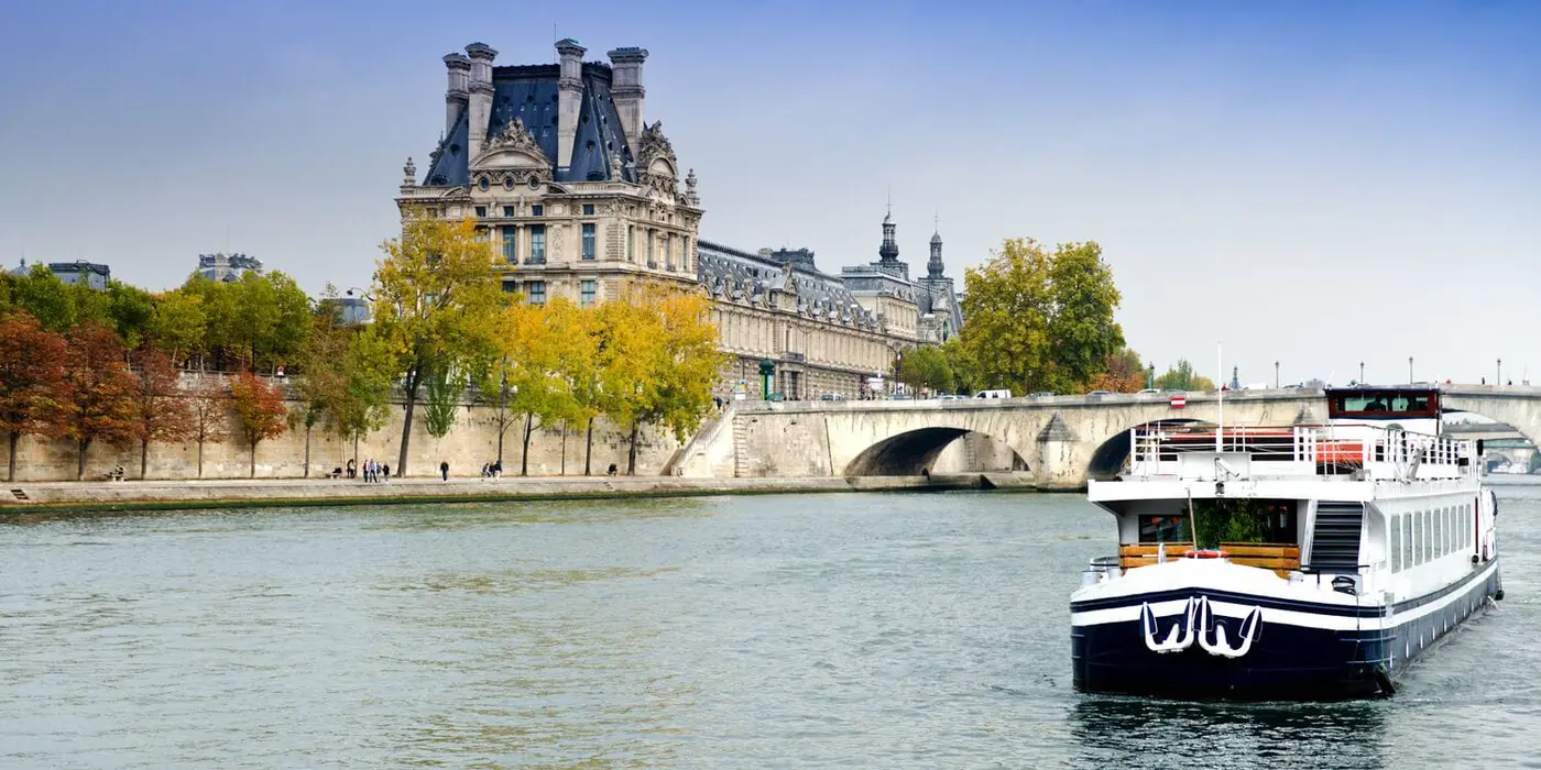 La Péniche de Monty, péniche navigante sur la Seine, Paris, jusqu'à 100 personnes — photo 3