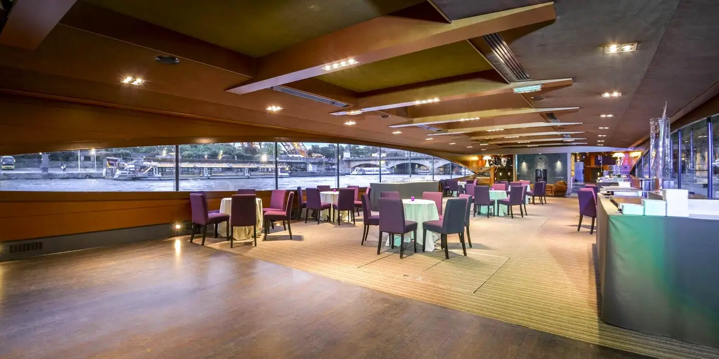 La Péniche de Patricia, péniche navigante sur la Seine, Paris, jusqu'à 230 personnes — photo 2