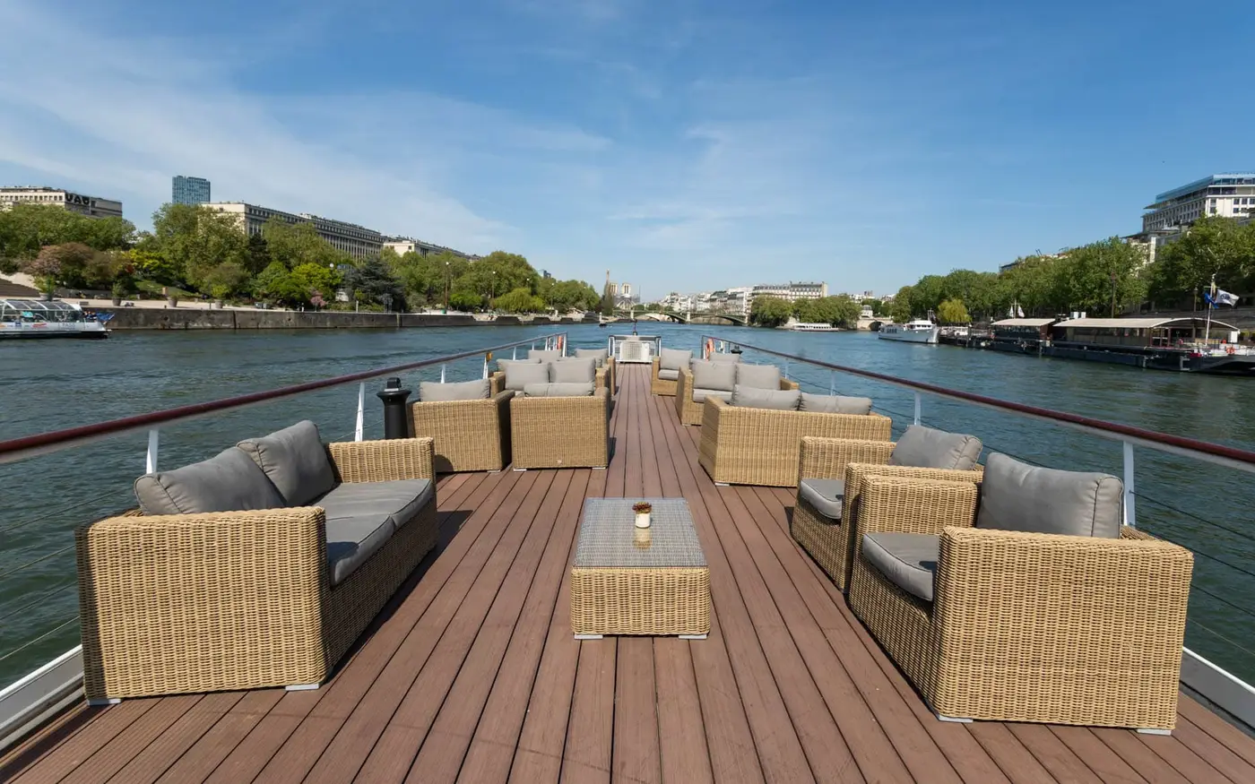 La Péniche de Vic, péniche navigante sur la Seine, Paris, jusqu'à 80 personnes — photo 4