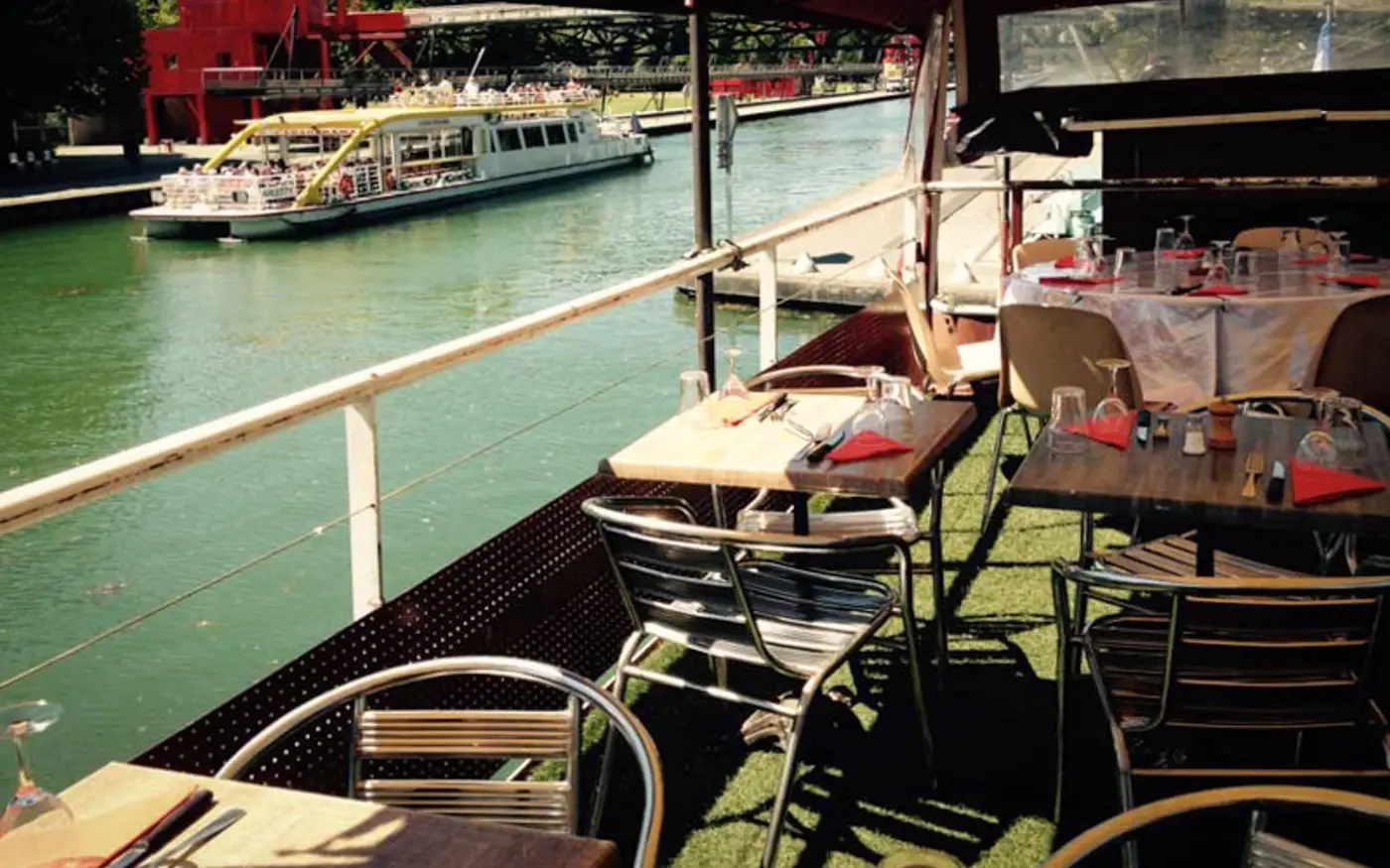La Péniche Villette, péniche à quai, Paris 19e, jusqu'à 200 personnes — photo 4